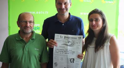 De gauche à droite : Michel Forget, secrétaire régional de Bretagne, David Cormand, secrétaire national d’EELV, Marine Tondelier, membre du bureau exécutif déléguée aux Journées d’été. Crédits photos: Stéphanie - Sans Transition