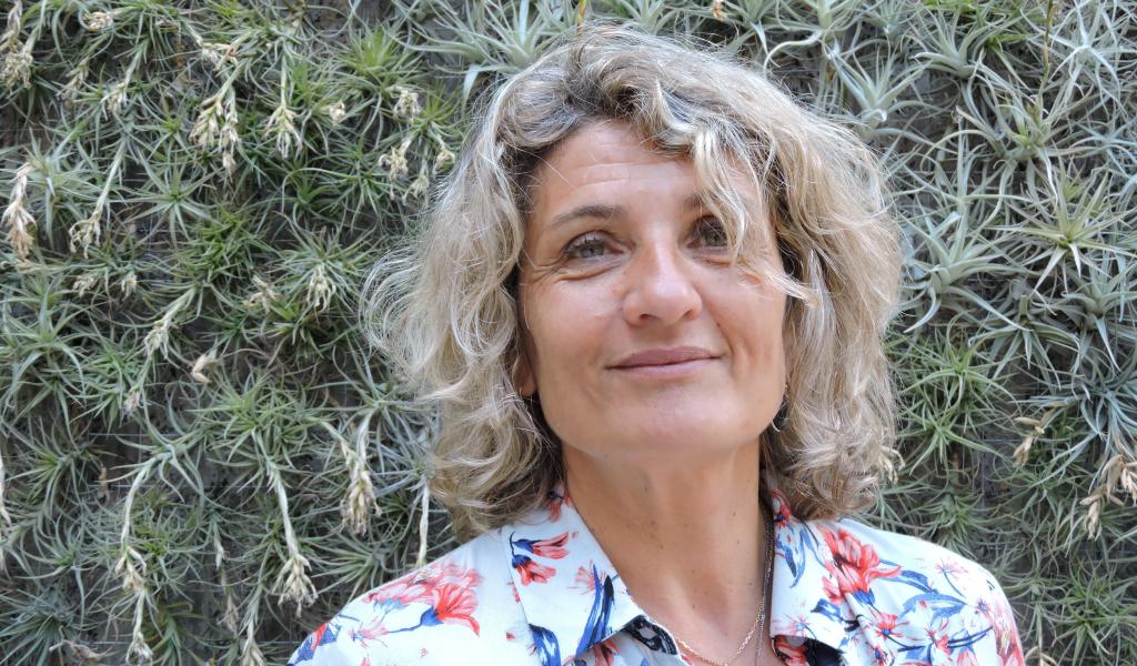 Catherine Bonduau-Flament est directrice de l'association ECOBATP LR. Elle co-animait les OFF du Développement Durable à Montpellier (34), le 29 juin 2017.