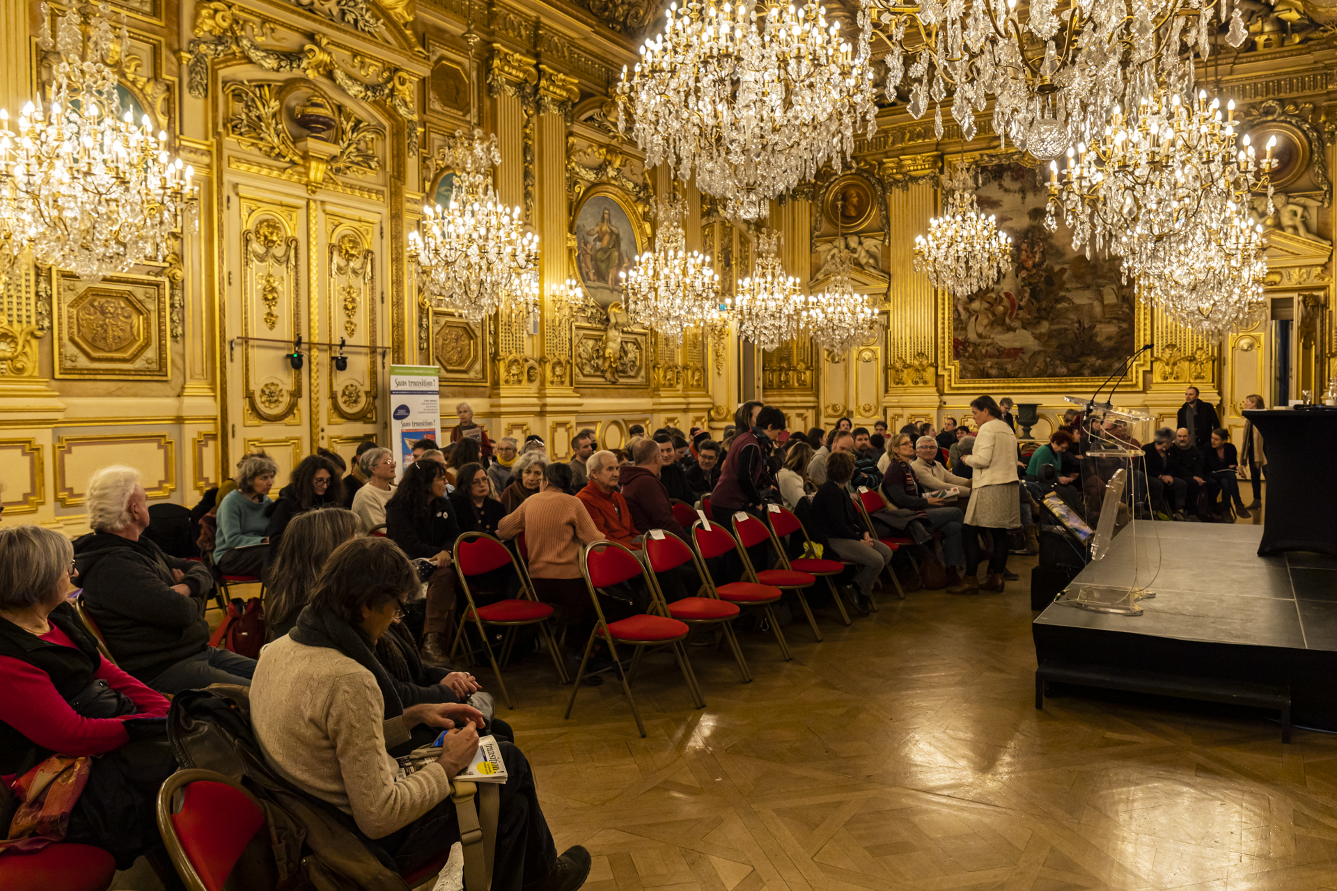 Conférence à l'Hôtel de Ville de Lyon © Quentin Zinzius