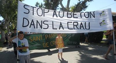 Les Bulldozers débarquent dans la Crau