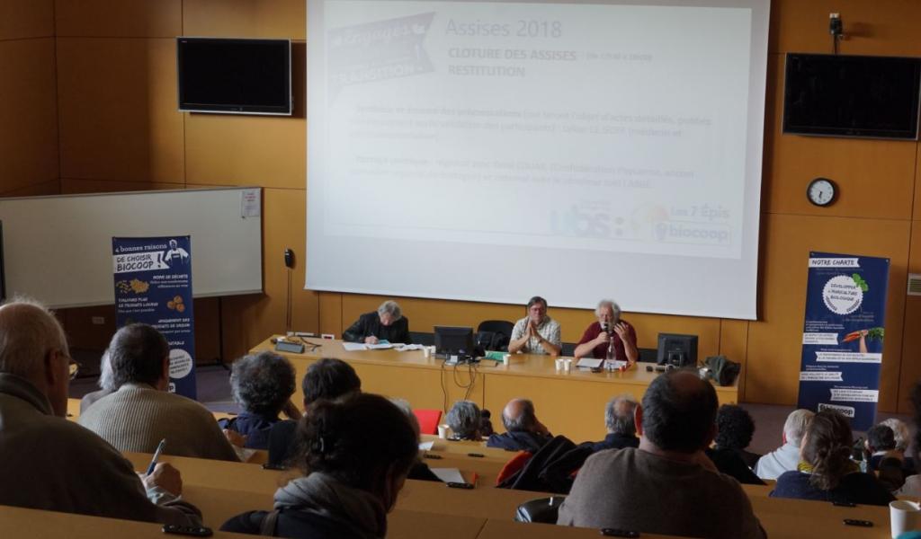 Les Assises de la transition alimentaire étaient organisées par la Biocoop Les 7 épis et le médecin Lylian Le Goff, en partenariat avec l’Université de Bretagne Sud - Crédit : Benoit Vandestick