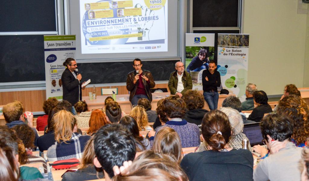 Salle comble pour la table ronde consacrée aux lobbies de l'environnement (crédit : Magali Chouvin / Sans Transition).