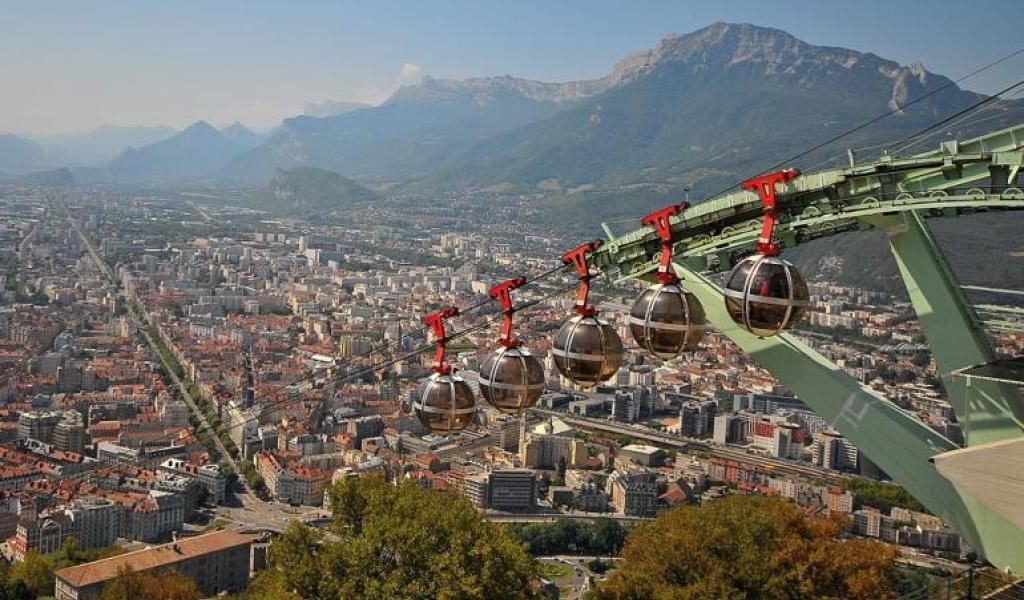 Grenoble, France © Archangel12 / Wikimedia commons